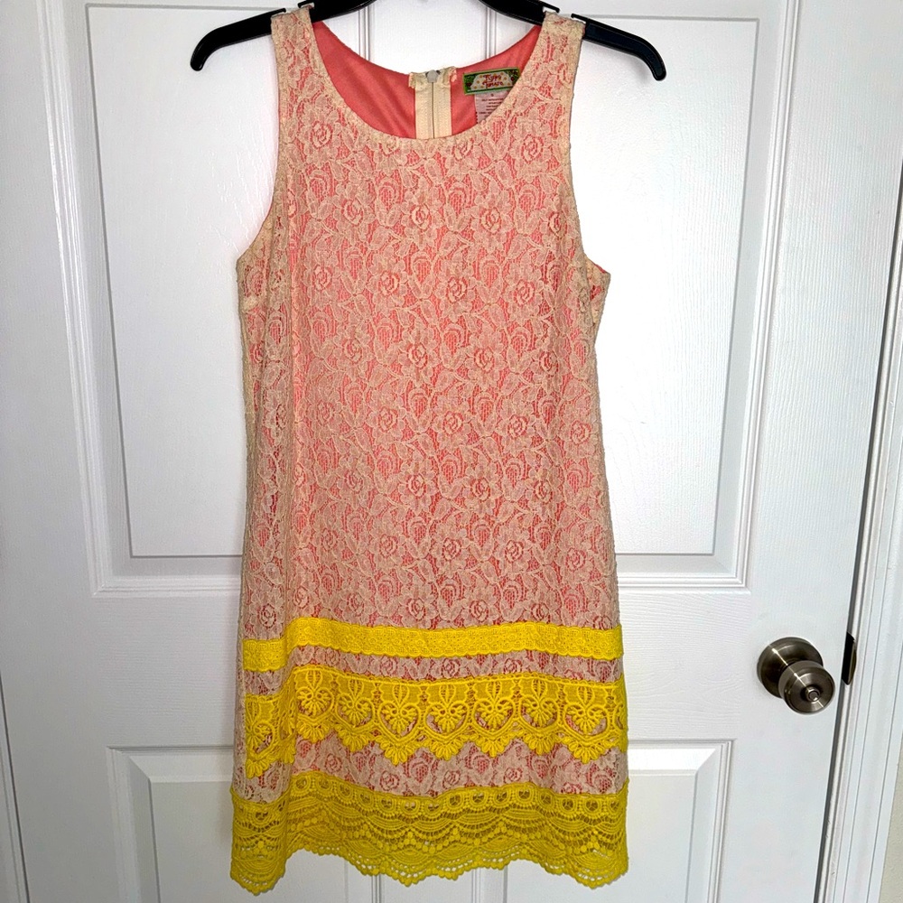 Flying Tomato Sleeveless Lace Dress
